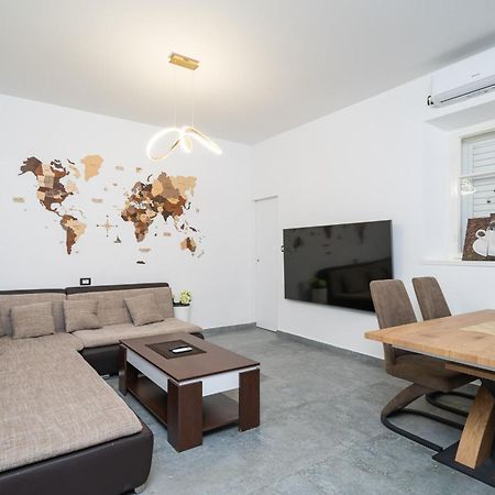 Duxperience Apartment Ragusa Esterno foto